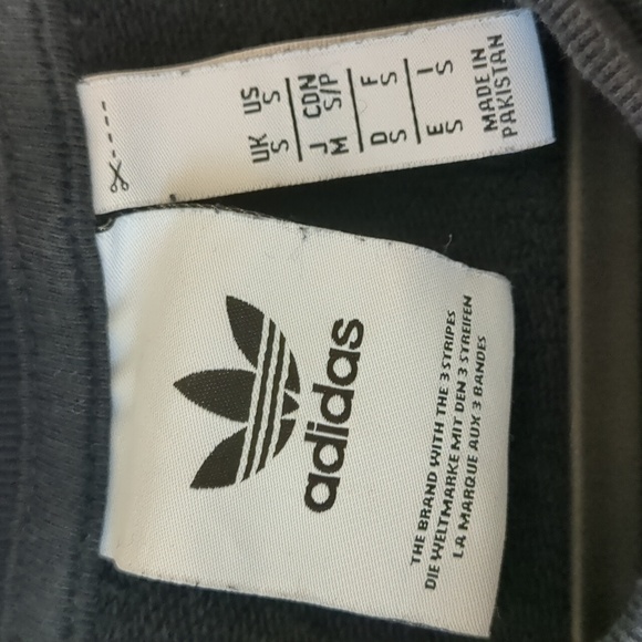 Adidas sweater - Picture 3 of 4